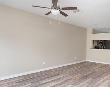 4726 Sabal Key Drive - Photo Thumbnail 5