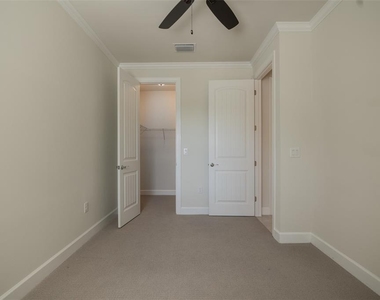 12294 Myrtle Bay Court - Photo Thumbnail 29
