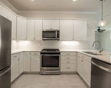 12294 Myrtle Bay Court - Photo Thumbnail 13