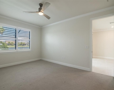 12294 Myrtle Bay Court - Photo Thumbnail 19
