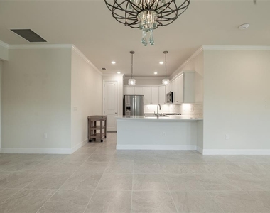 12294 Myrtle Bay Court - Photo Thumbnail 10