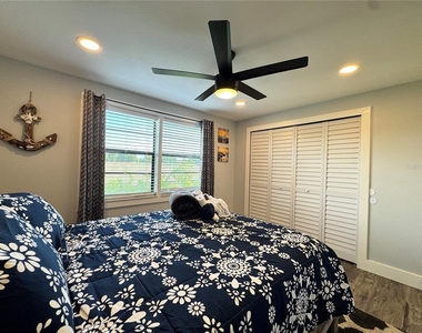 2722 49th Avenue W - Photo Thumbnail 16