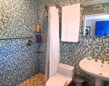 2850 Gulf Of Mexico Drive - Photo Thumbnail 2