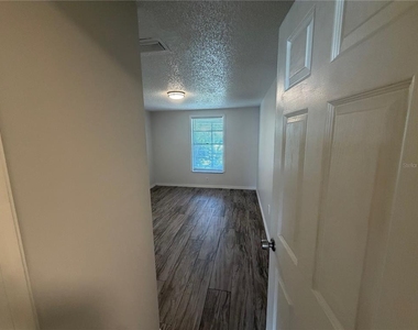 4121 79th Street W - Photo Thumbnail 15