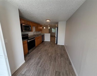 4121 79th Street W - Photo Thumbnail 2