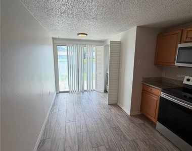 4121 79th Street W - Photo Thumbnail 4