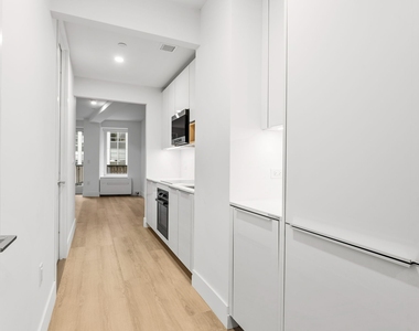 55 Broad Street - Photo Thumbnail 3