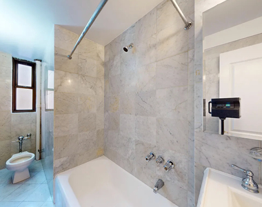  East 56th Street - Photo Thumbnail 4