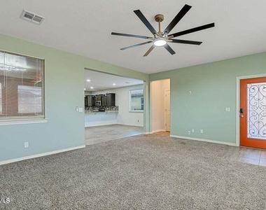 14441 Eastbrook Drive - Photo Thumbnail 3
