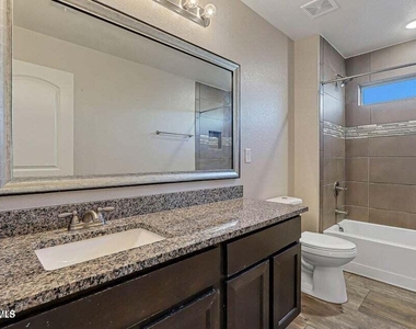 14441 Eastbrook Drive - Photo Thumbnail 17