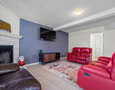 14148 Patriot Point Drive - Photo Thumbnail 3