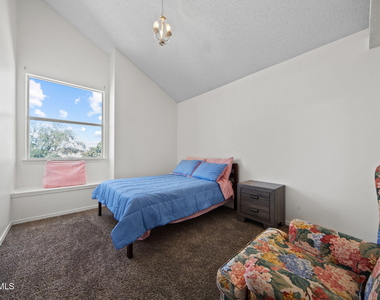14148 Patriot Point Drive - Photo Thumbnail 11