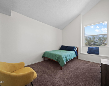 14148 Patriot Point Drive - Photo Thumbnail 12