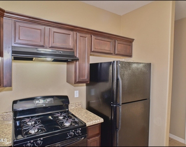 1037 Callisto Court - Photo Thumbnail 27