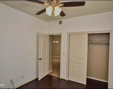 1037 Callisto Court - Photo Thumbnail 6