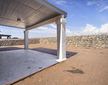 14925 Tierra Haven Avenue - Photo Thumbnail 26