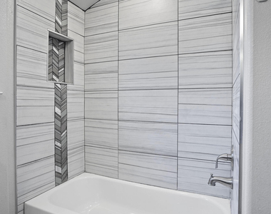 14925 Tierra Haven Avenue - Photo Thumbnail 23