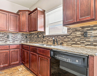 7148 Dust Storm Lane - Photo Thumbnail 8