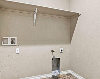 7148 Dust Storm Lane - Photo Thumbnail 39