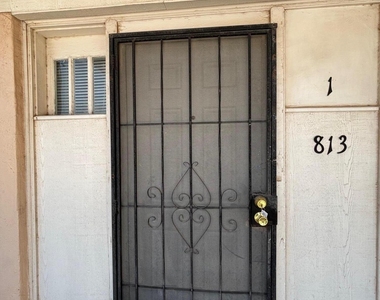 813 N Virginia Street - Photo Thumbnail 1