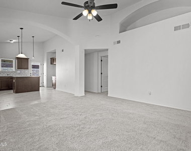 604 Cedarwood Avenue - Photo Thumbnail 17