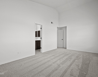 604 Cedarwood Avenue - Photo Thumbnail 12