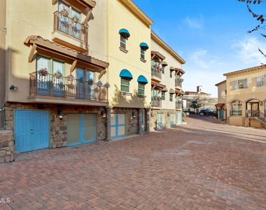 6350 Escondido Drive - Photo Thumbnail 2
