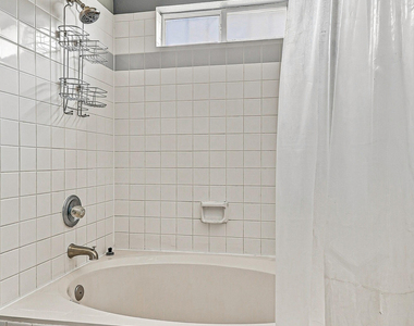 4645 Loma De Plata Drive - Photo Thumbnail 13