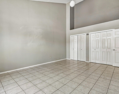 4645 Loma De Plata Drive - Photo Thumbnail 4