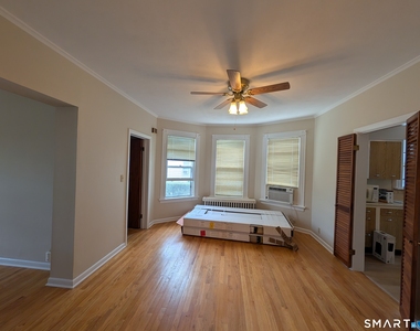 146 Prospect Avenue - Photo Thumbnail 4