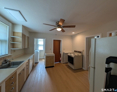 146 Prospect Avenue - Photo Thumbnail 6