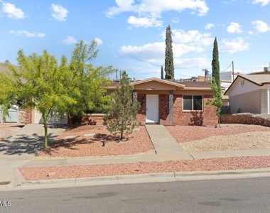 304 Carnival Drive - Photo Thumbnail 22