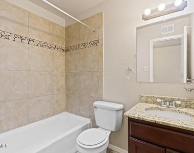 304 Carnival Drive - Photo Thumbnail 11
