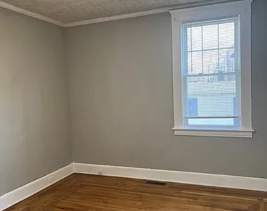 299 Park Street - Photo Thumbnail 8
