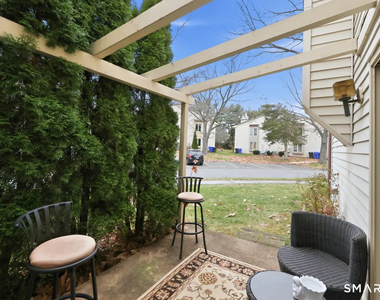46 Little Oak Lane - Photo Thumbnail 20