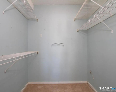 46 Little Oak Lane - Photo Thumbnail 18