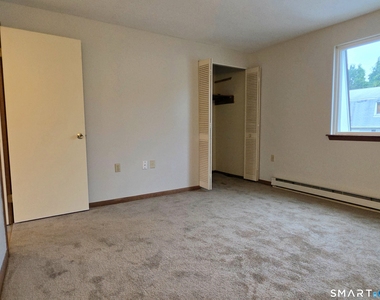 1568 Meriden Road - Photo Thumbnail 25