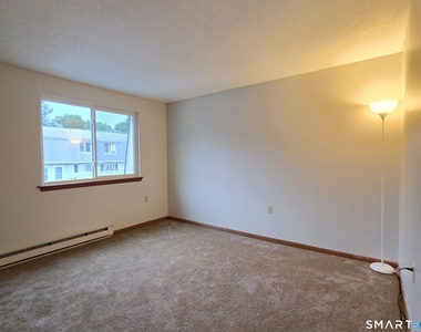 1568 Meriden Road - Photo Thumbnail 27