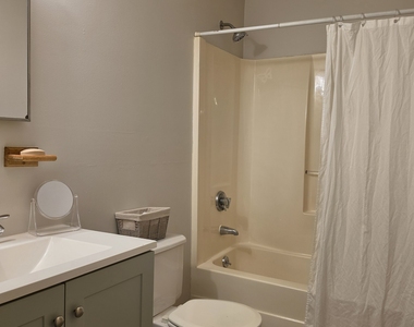 1568 Meriden Road - Photo Thumbnail 18