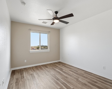 13255 Emerald Isle Street - Photo Thumbnail 2