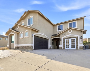13255 Emerald Isle Street - Photo Thumbnail 12