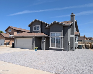 12145 Sun Arbor Place - Photo Thumbnail 1