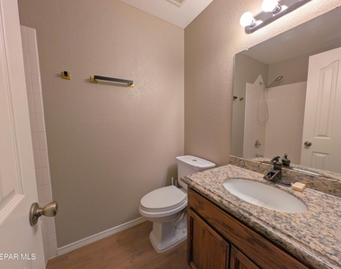 12145 Sun Arbor Place - Photo Thumbnail 28