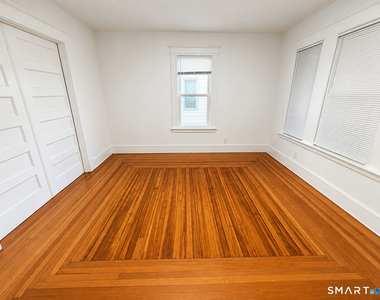 18 Buell Street - Photo Thumbnail 2