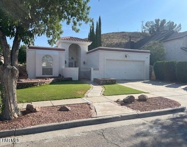 7673 Paiute Way - Photo Thumbnail 1