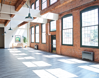 25 Grand Street - Photo Thumbnail 15