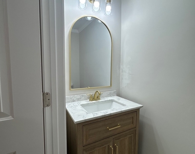 37 Brainerd Road - Photo Thumbnail 5