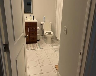 965 Hope Street - Photo Thumbnail 11