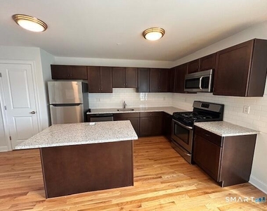 965 Hope Street - Photo Thumbnail 15