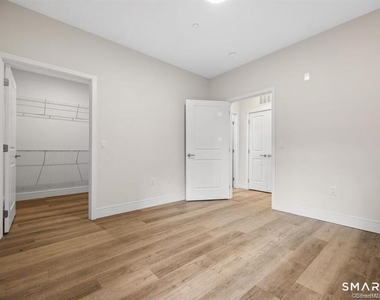 10a Willard Road - Photo Thumbnail 27